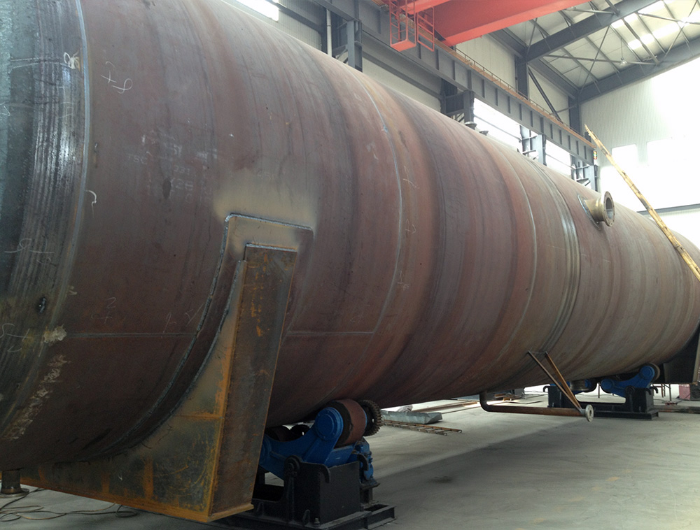  200m3儲罐在裝配